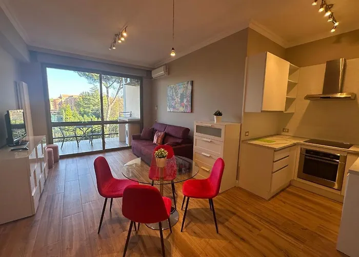 Apartament Panoramico 2-4 Persone Metro Cornelia Rzym