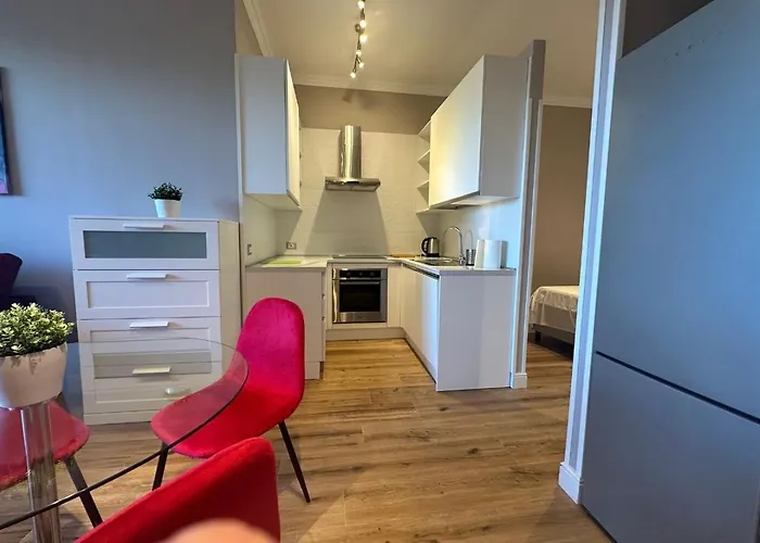 Panoramico 2-4 Persone Metro Cornelia Apartament